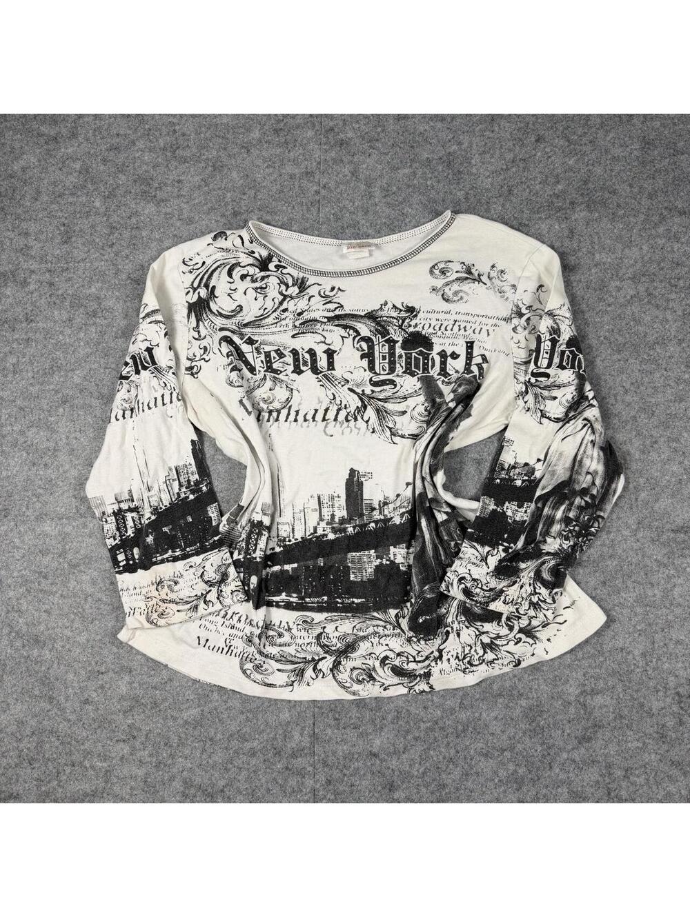 Vintage Women’s Y2K New York AOP Grunge All Over Print Long Sleeve Shirt Large